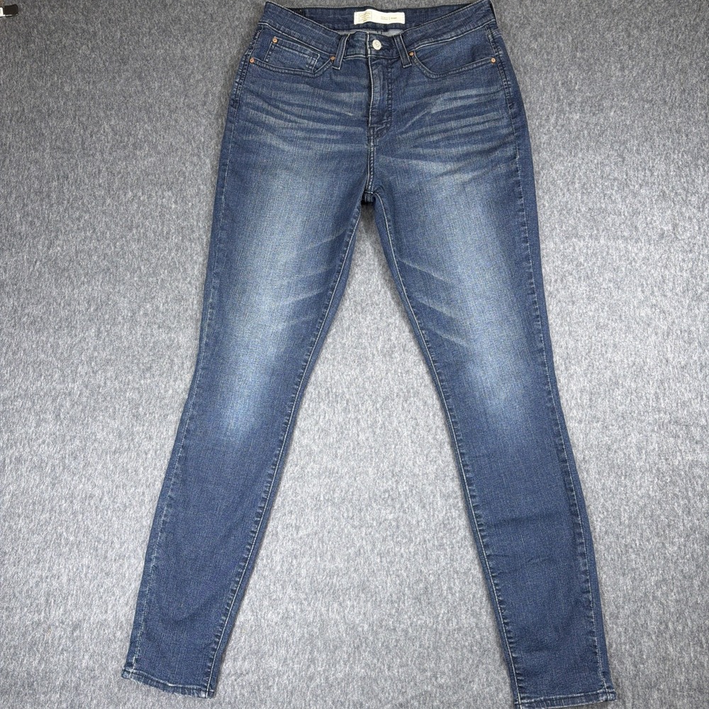 Signature Levi Strauss Jeans Womens 10 Long Blue Skinny Totally Shaping